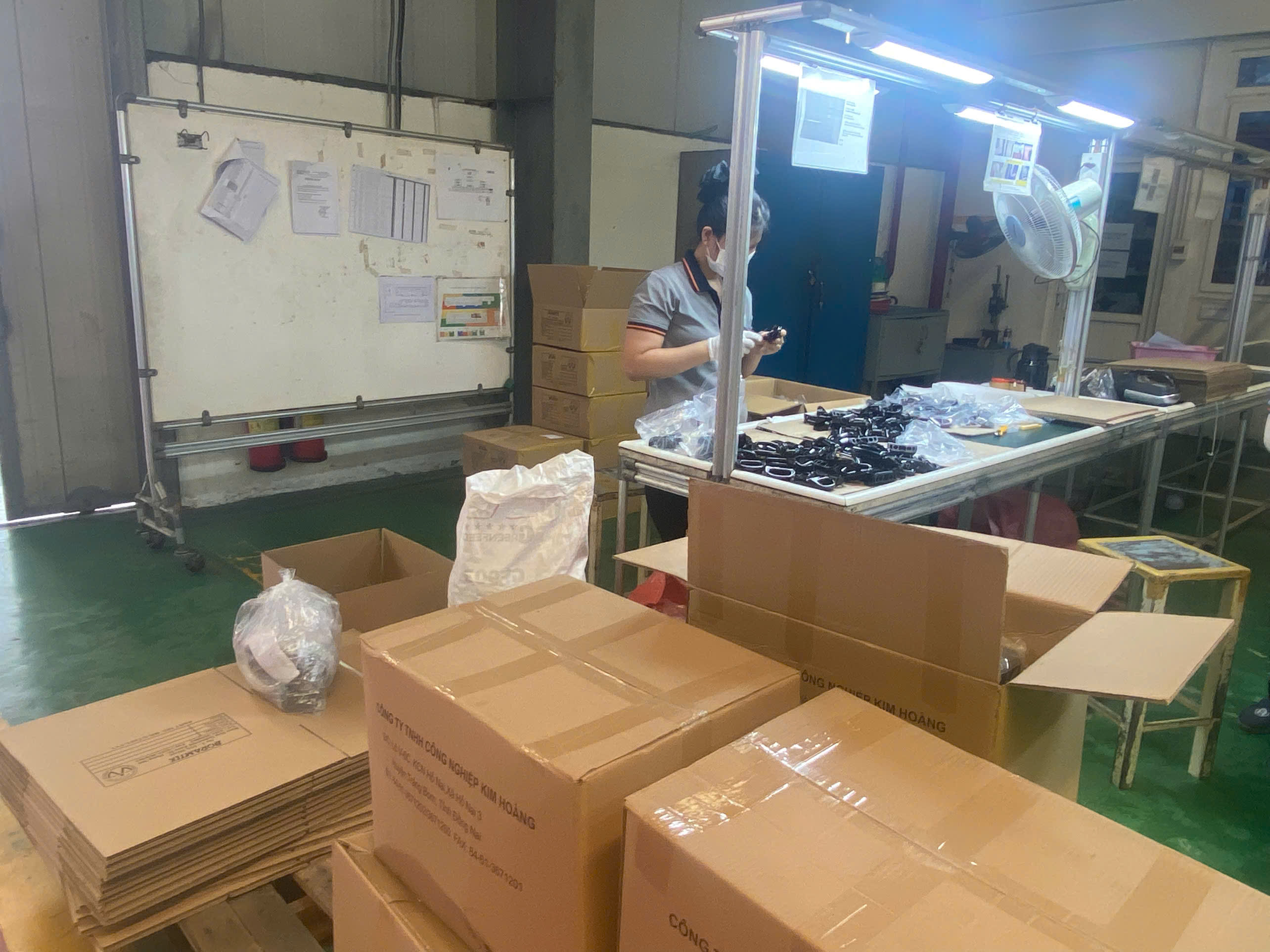Inspection and packaging area 1.jpg